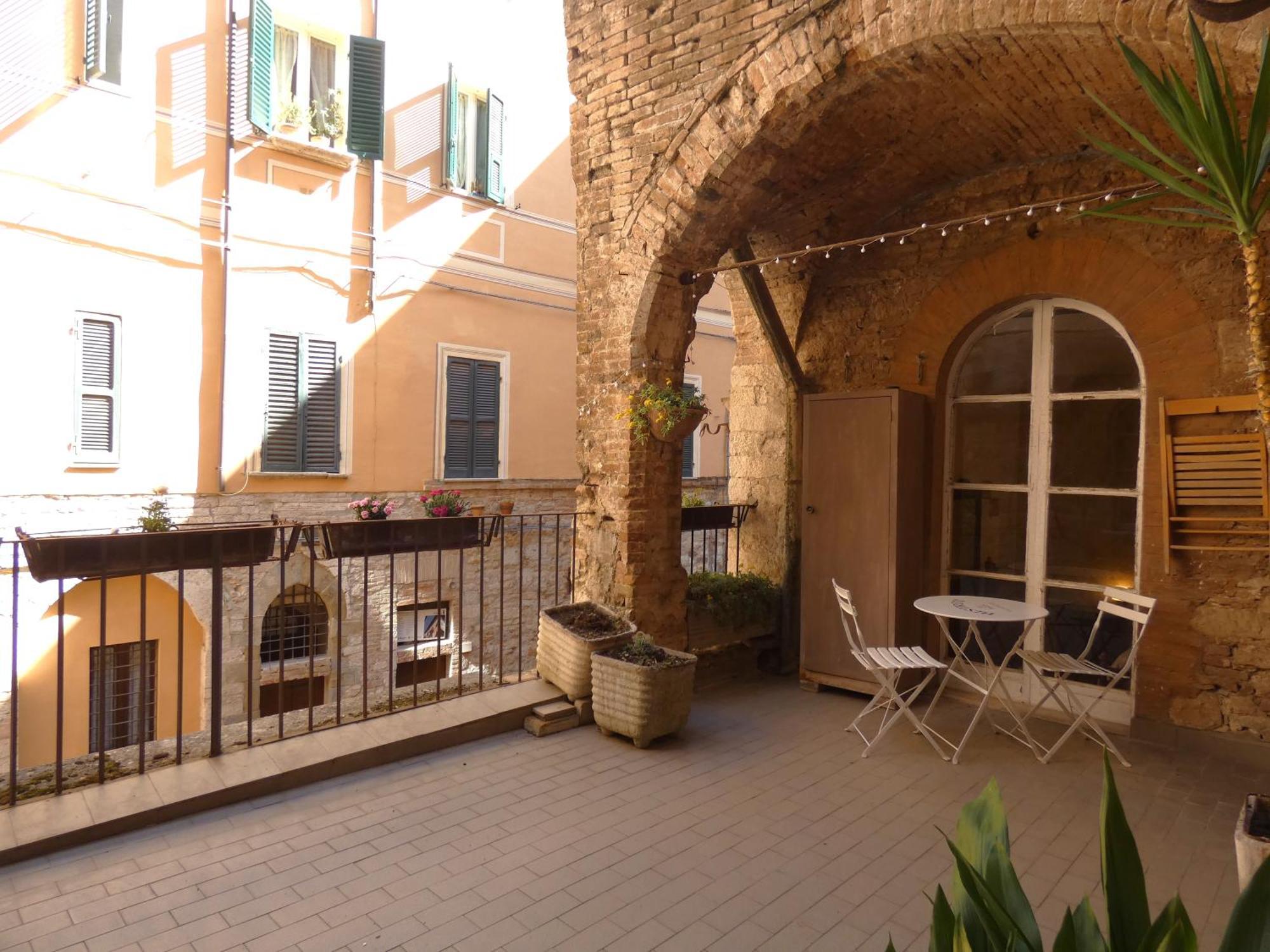Via Vincioli - La Terrazza Nel Cuore Di Perugia Exterior photo